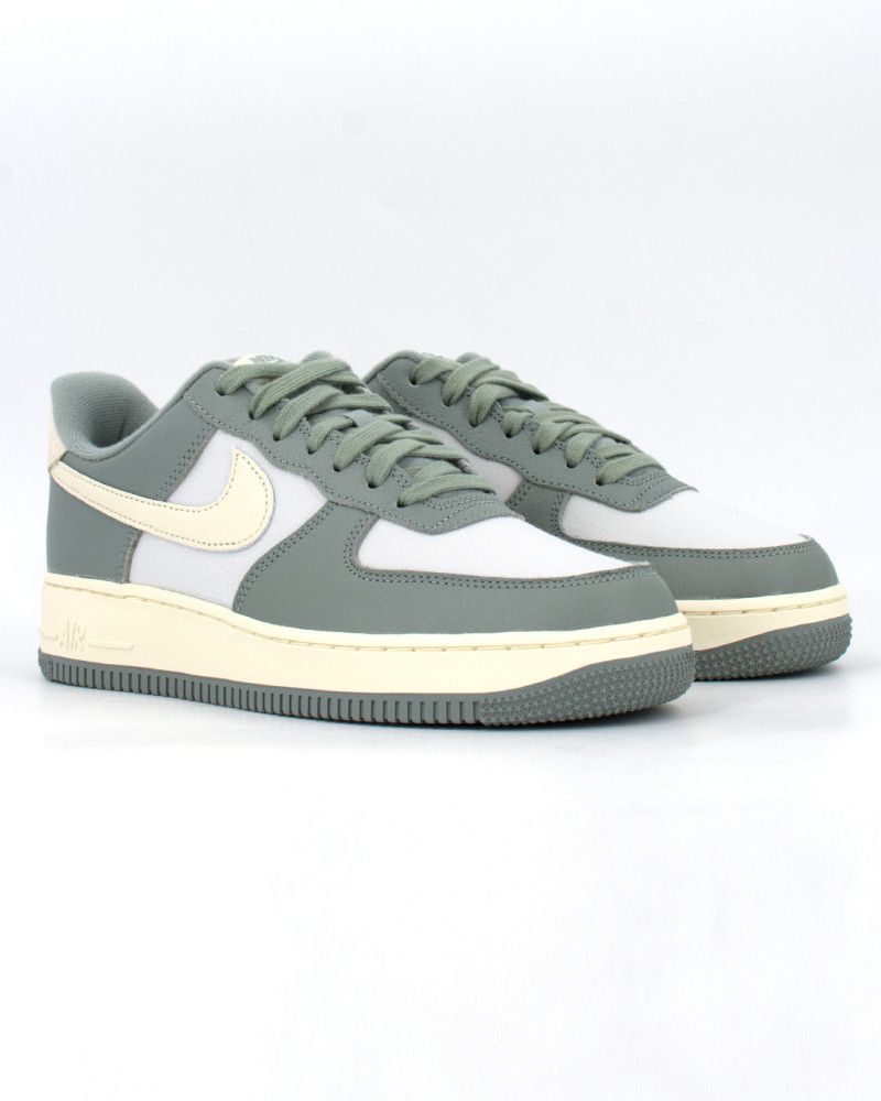 Comprar Online Nike AIR FORCE 1 LX DV7186 300 Nigra Mercato Talla 46