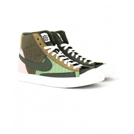 NIKE BLAZER MID 77 PREMIUM DD8024-300