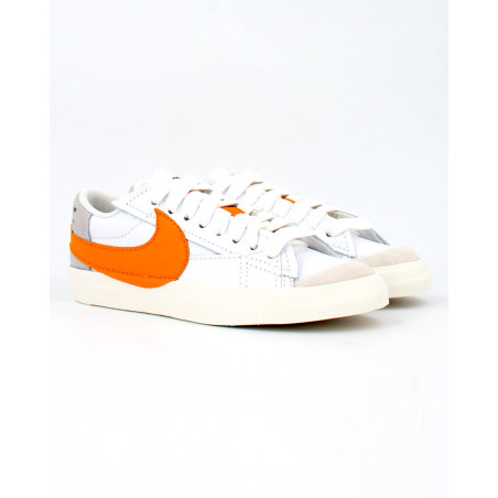 NIKE BLAZER LOW 77 JUMBO DN2158-100