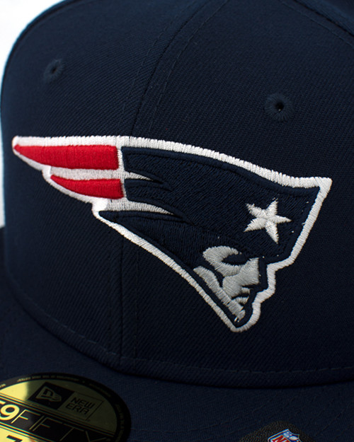 NEW ERA NEW ENGLAND PATRIOTS X ALPHA INDUSTRIES 59FIFTY 60272615