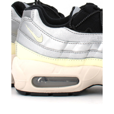 NIKE AIR MAX 95 FD0798-001