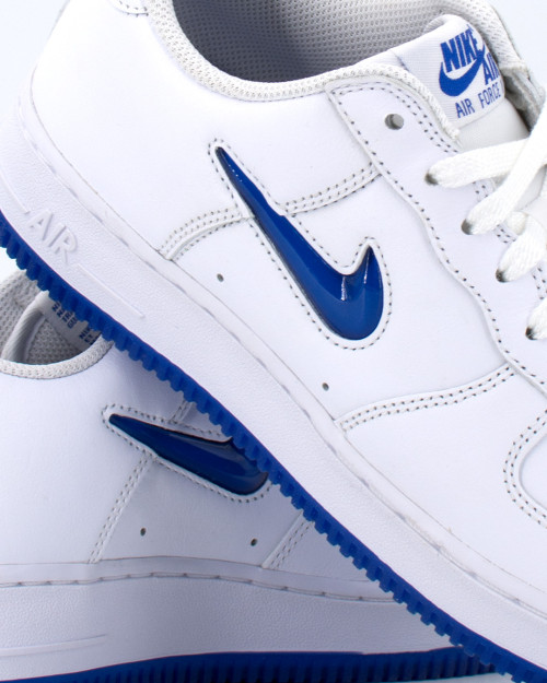 NIKE Air Force 1 Low Retro FN5924-102