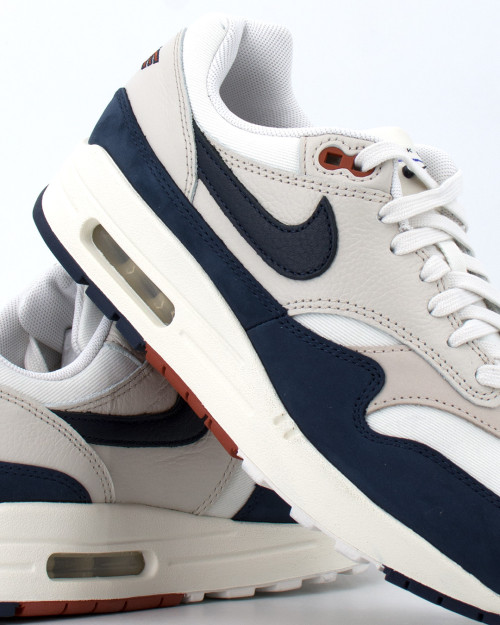 Nike W AIR MAX 1 LX FD2370-110