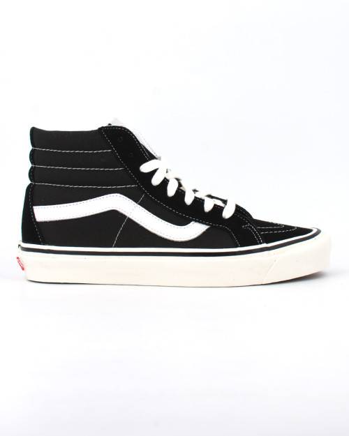 Comprar zapatillas y ropa Vans online Envios en 24 horas