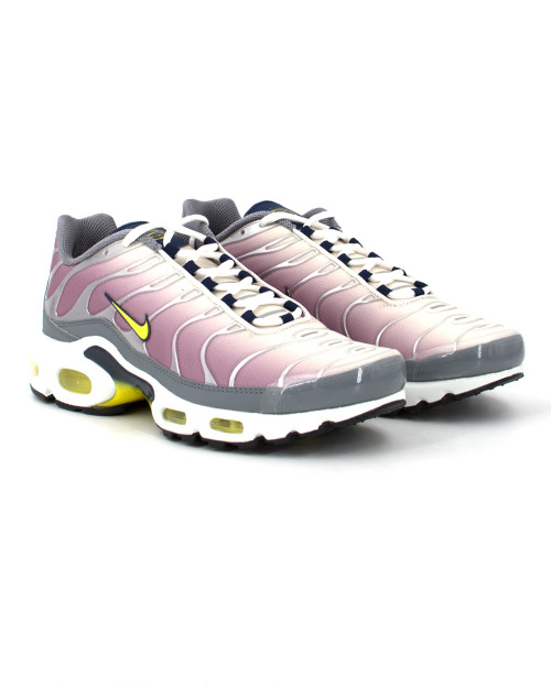 NIKE W AIR MAX PLUS FN8007-500