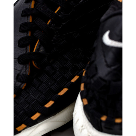 Nike W FOOTSCAPE WOVEN FQ8129-010