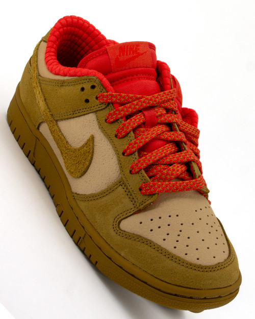 NIKE W DUNK LOW FQ8897-252