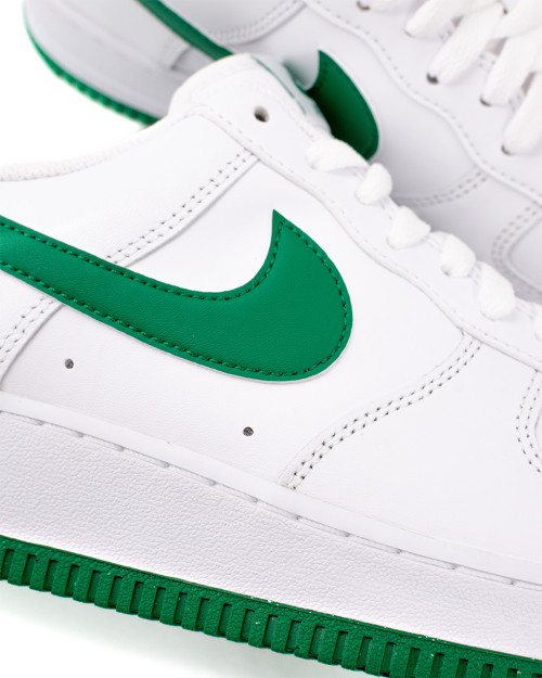 zapatillas nike air force con logo verde