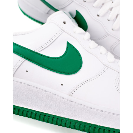 zapatillas nike air force con logo verde