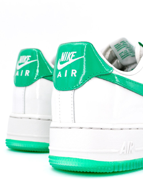 zapatillas nike air force 1 brillantes