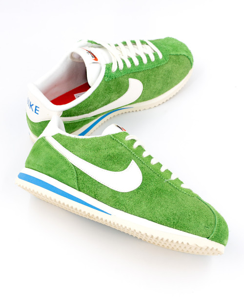 zapatillas nike cortez vintage verdes