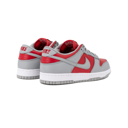 zapatillas nike dunk low grises y rojas FQ6965-600