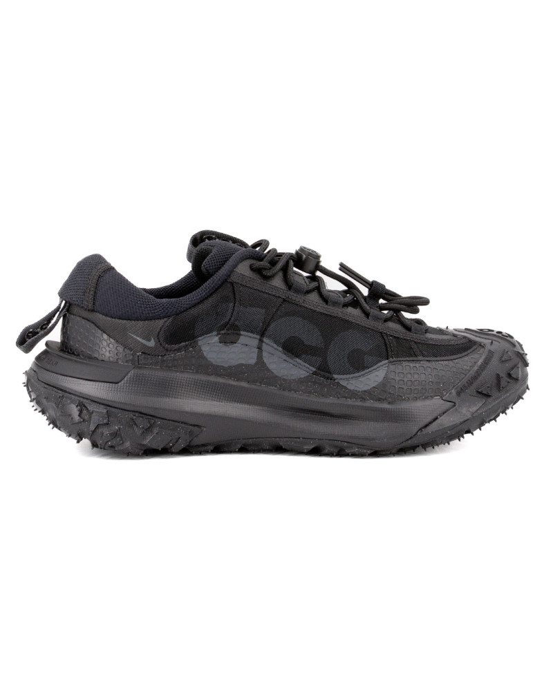 zapatillas acg mountain fly low color negro