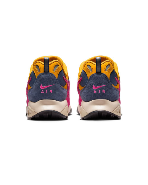 zapatillas nike air terra humara color rosa y amarillo
