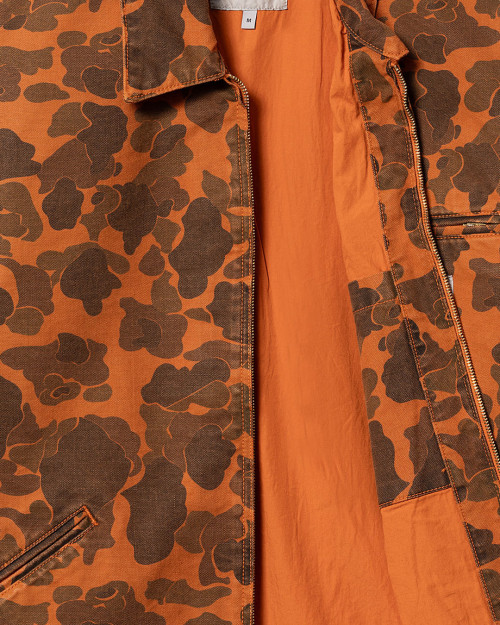 chaqueta carhartt WIP detroit de camuflaje naranja