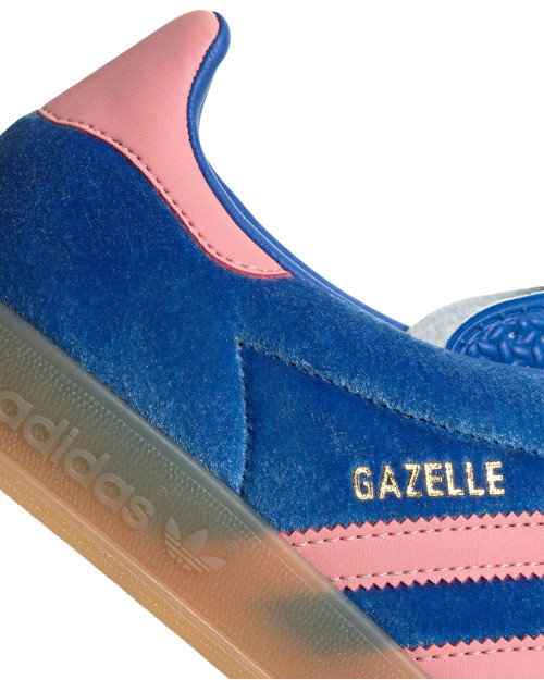 zapatillas adidas gazelle indoor para mujer color azul y rosa