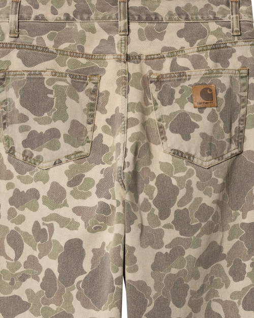 pantalon carthartt wip de camuflaje