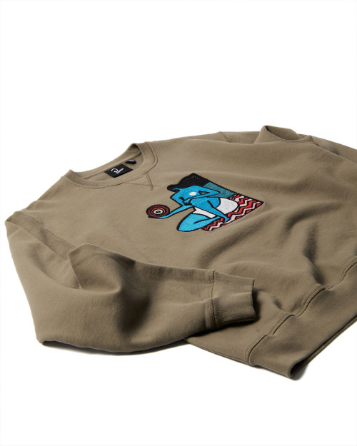 sudadera parra sin capucha color oliva