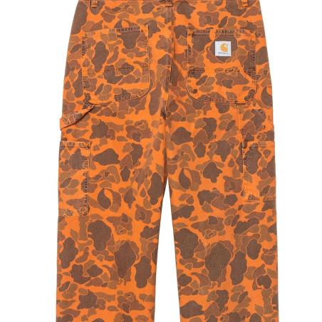 pantalones carhartt wip de camuflaje naranja