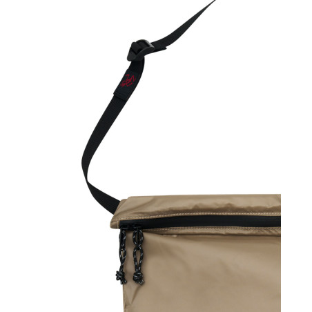 bolsa lateral beige unisex de gramicci