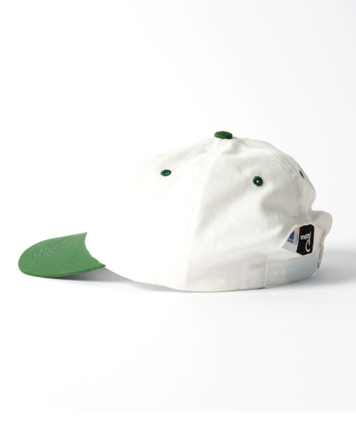 gorra parra de color blanco