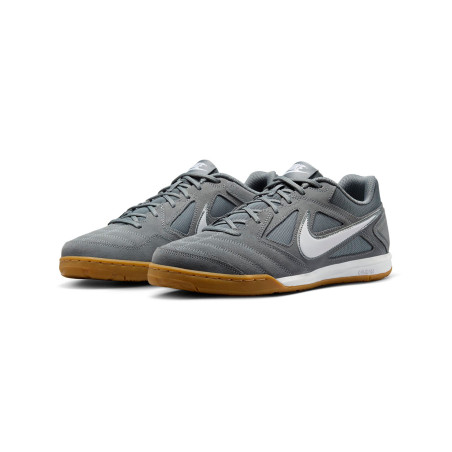 zapatillas nike gato color gris