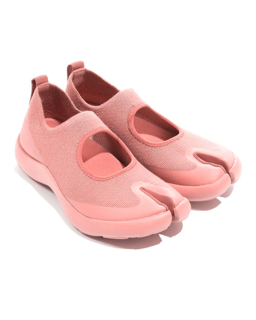 sandalias tabi de color rosa