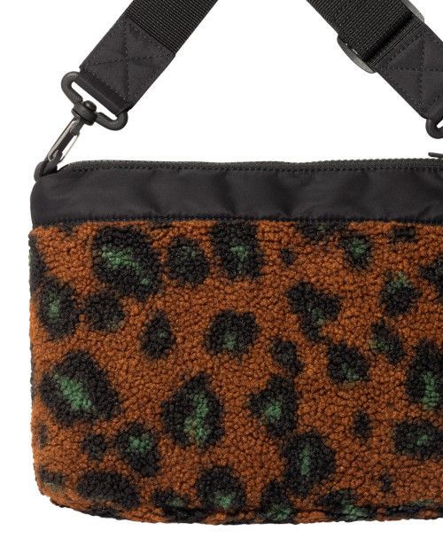 bolso de pelito carhartt WIP de leopardo