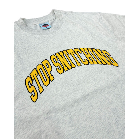 camiseta damage snitching gris