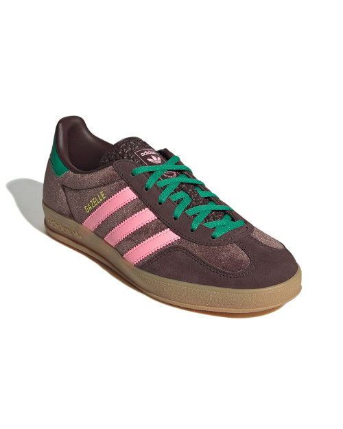 zapatillas adidas gazelle indoor para mujer marrones y rosas de terciopelo