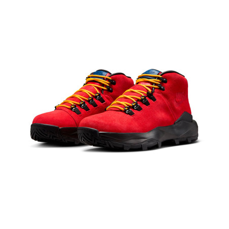 botas nike cygnal impermeables color rojo