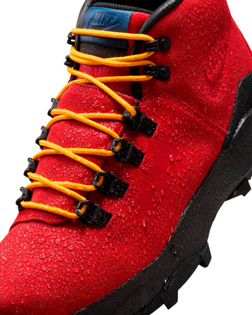 botas nike cygnal impermeables color rojo