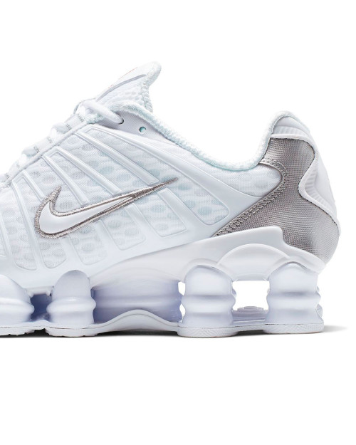 zapatillas nike shox tl para mujer color blanco