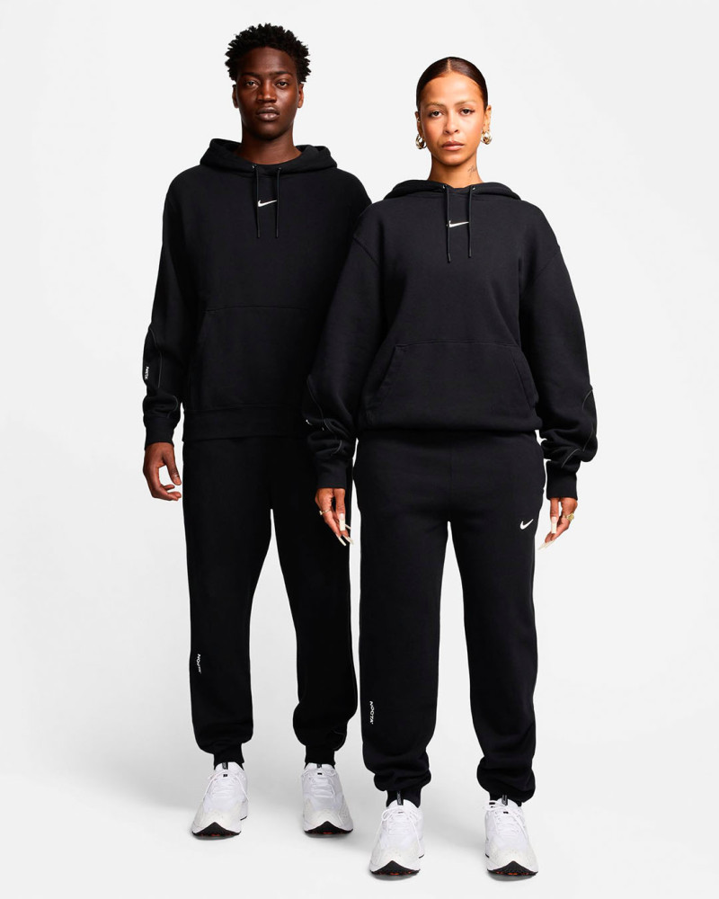 パンツ NIKE NOCTA TRACK PANT NOCTA BLACK Nike x Drake Nocta Au Essential Track Pant - Black – Kith