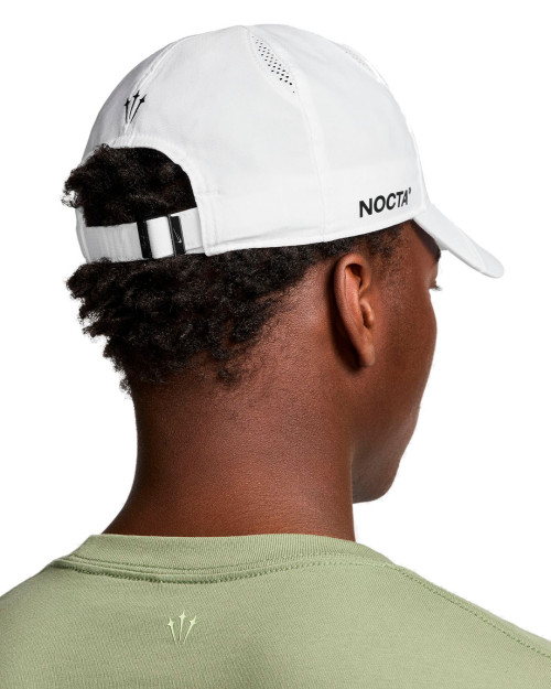 gorra drake nocta x nike color blanco