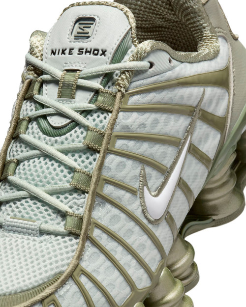 nike shox tl plateadas y verdes