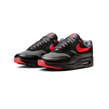 zapatillas nike air max 1 negras y rojas