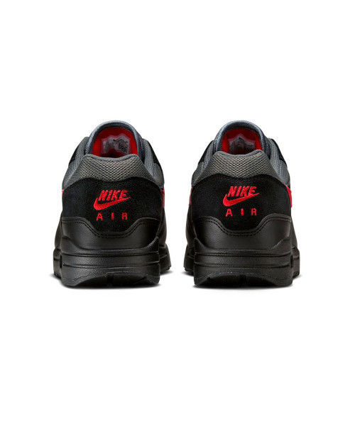 zapatillas nike air max 1 negras y rojas