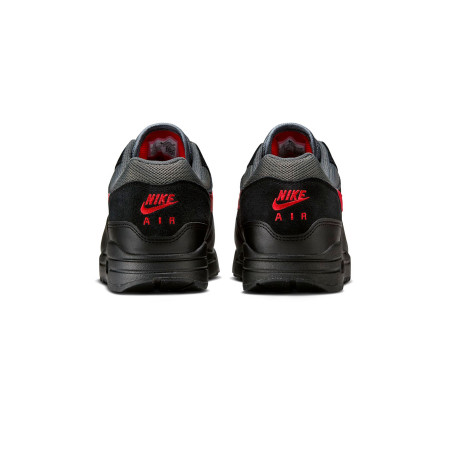 zapatillas nike air max 1 negras y rojas