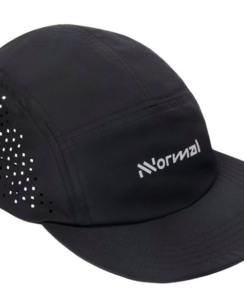 gorra de trail running NNormal color negro