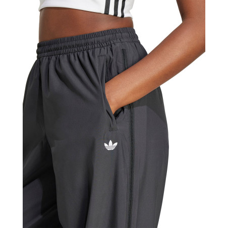 pantalon de chandal adidas color negro de mujer