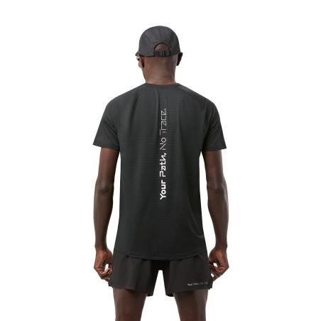 camiseta nnormal de running negra de hombre