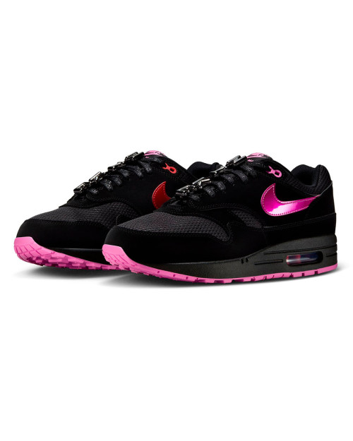 zapatillas nike air max 1 negras y rosas de san valentin