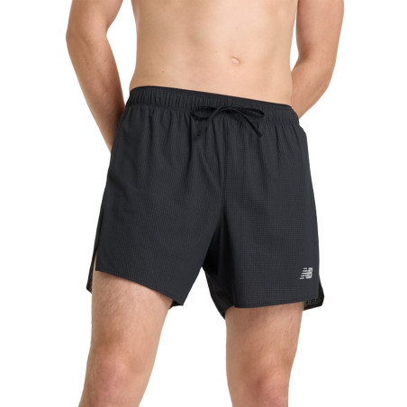 pantalones cortos de running new balance color negro