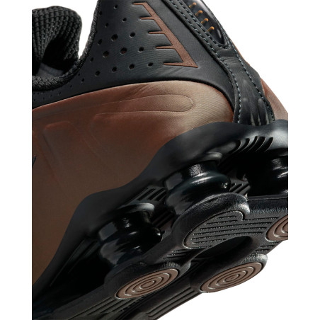 zapatillas nike shox r4 marrones y negras