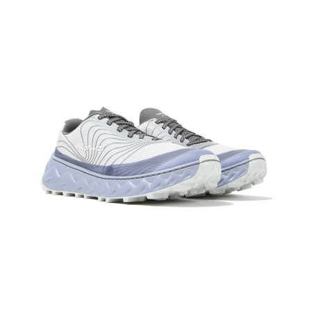 zapatillas de running y trail running nnormal tomir 2 de color azul