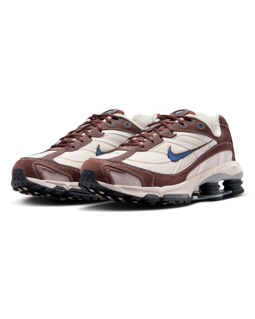 zapatillas nike shox ride 2 color marron y crema