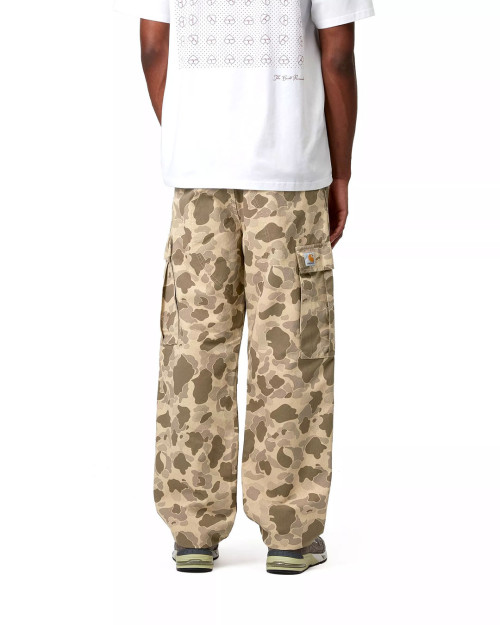 pantalon cargo carhartt wip de camuflaje