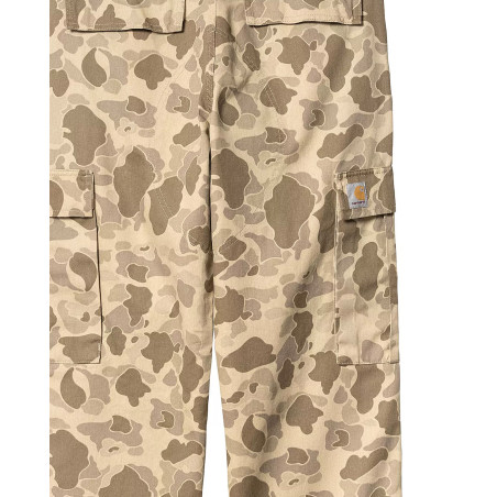 pantalon cargo carhartt wip de camuflaje