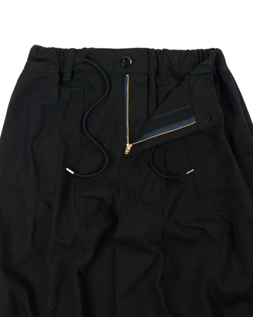 pantalones twill balloon FrizmWORKS color negro